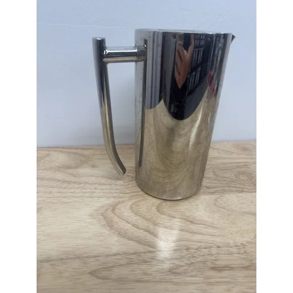 Frieling Double-Walled Stainless Steel Pitcher Polished 42 oz/ 1.2 L #26‎ - Picture 3 of 6